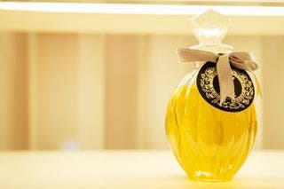 紅茶の香りの香水おすすめ人気16品。アールグレイ/ホワイトティーなどの落ち着く香りをのサムネイル画像