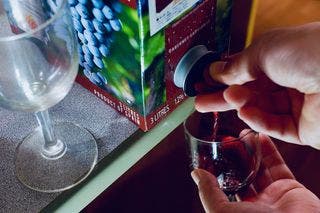 おすすめ箱ワイン人気の15品！お取り寄せで飲めるおいしい赤・白・ロゼを厳選のサムネイル画像