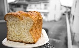 話題の人気デニッシュ食パンのお取り寄せ おすすめ15品！サクサクふんわりを楽しめるのサムネイル画像